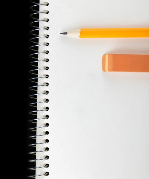 Vass penna och suddgummi — Stockfoto