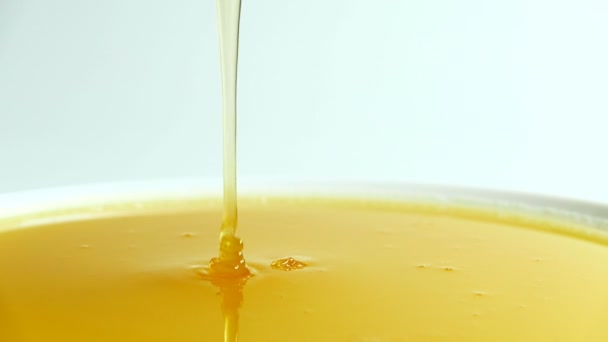 Honey is poured — Stock Video