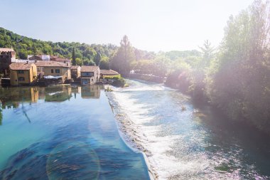 Borghetto köyü. Valeggio sul Mincio