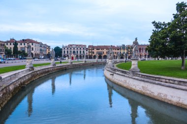 Prato della Valle Piazza