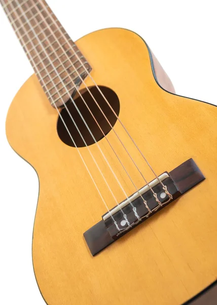 木制吉他六弦特写在白色孤立的背景上 — 图库照片