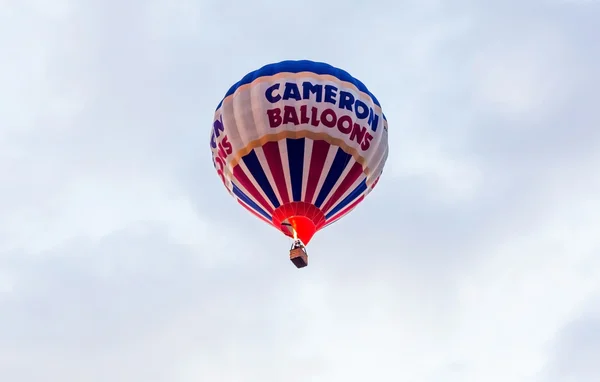 Air Balloon soaring — Stock Photo, Image