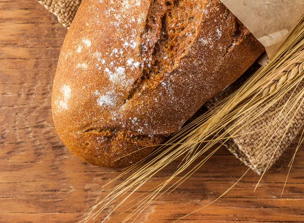 Hoja de pan de cerca —  Fotos de Stock