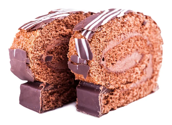 Dos rebanadas de chocolate Rollo suizo de primer plano — Foto de Stock