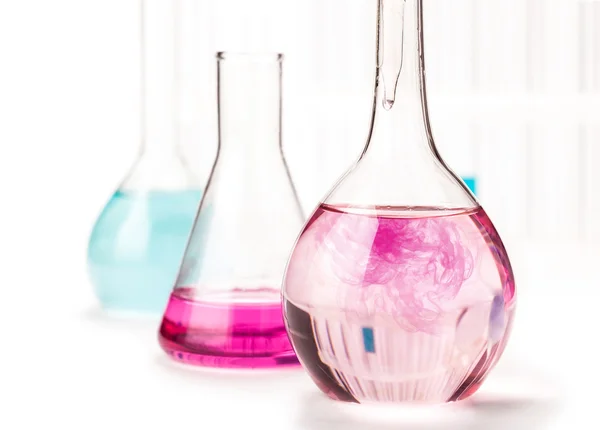 Flask with reagent pink — Stock Photo, Image