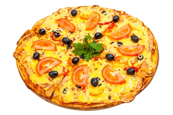 Vers een pizza met tomaten — Stockfoto