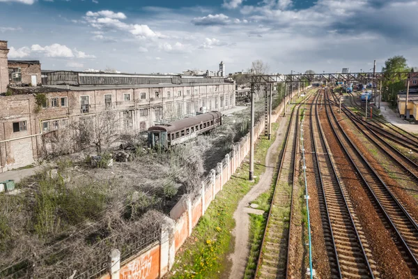 Velho a estação ferroviária de reparação — Fotografia de Stock