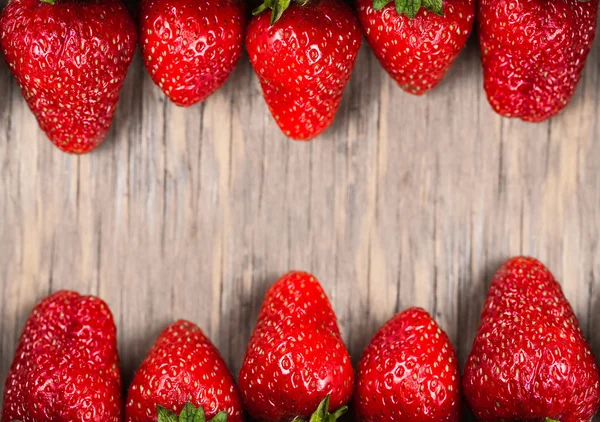 Juicy ripe strawberry close-up — Stock Photo, Image