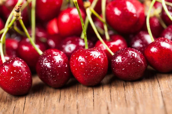 Juicy ripe cherry closeup — Stock Photo, Image