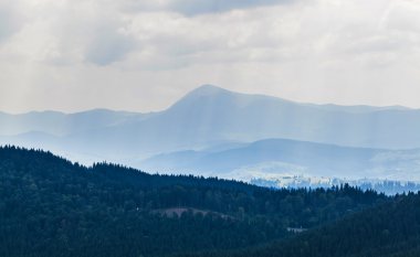 Karadağ Ridge'de Karpatlar