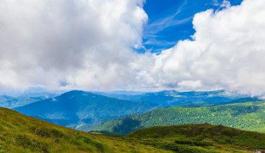 Goverla dağın görüntülemek