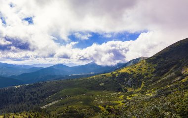 Karadağ Ridge'de Karpatlar
