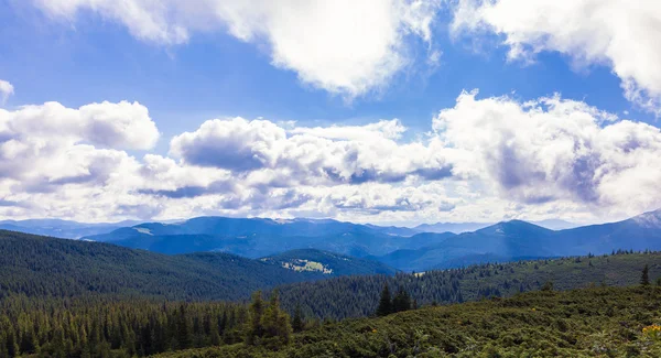 Montenegrin ridge in Carpathians — Stock Photo, Image