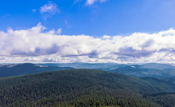 Montenegrin ridge in Carpathians — Stock Photo, Image