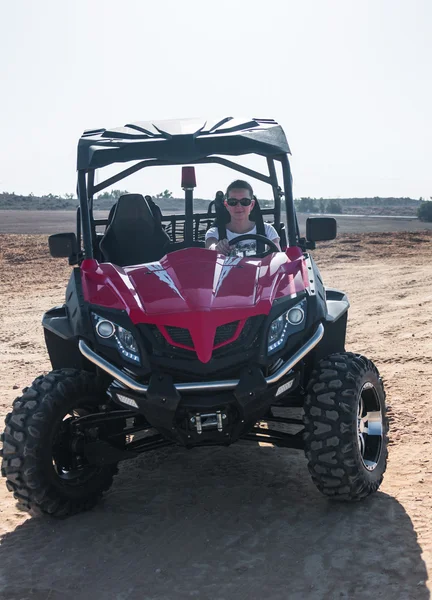 RC buggy in the desert — Stock Photo, Image