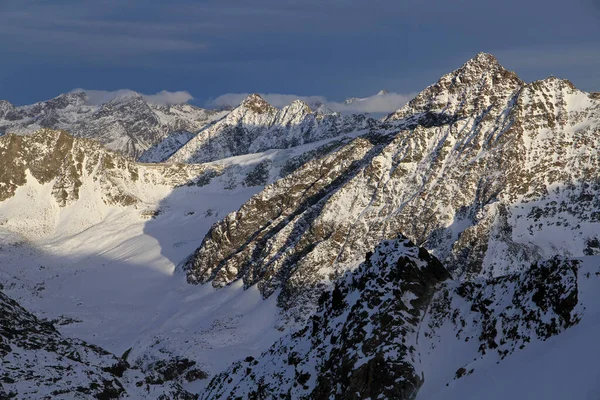 Wildspitze 3774 Highest Mountain Tztal Alps Tyrol Austria Royaltyfria Stockbilder