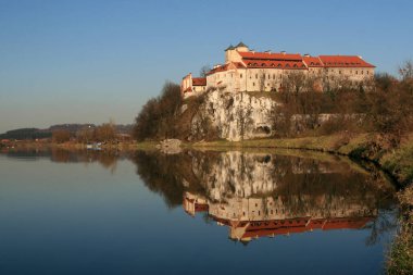 Aziz Peter ve Paul Kilisesi ve Tyniec 'teki Benedictine Manastırı, Polonya, Polonya