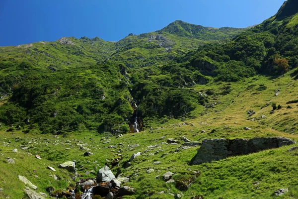 Romanya 'nın Fagaras Dağları Dağı manzarası