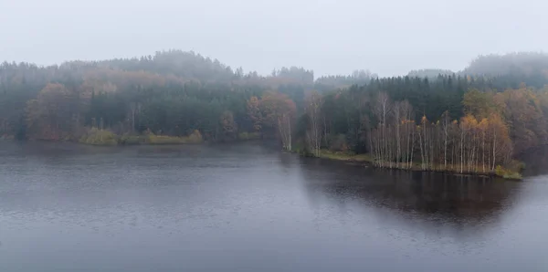 Czech Autumn Foliage Trees Landscape Rimov Dam Misty Fog — Stock Photo, Image