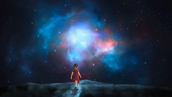 Menina Bonito Vestido Vermelho Andar Terra Montanha Com Nebulosa Colorida — Fotografia de Stock