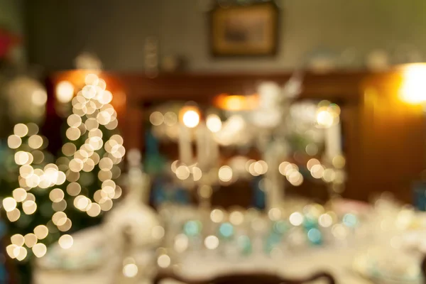 クリスマスの休日の夕食のテーブルの装飾ぼやけてクローズ アップ — ストック写真