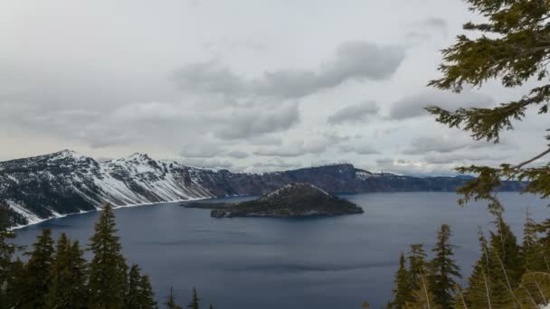 Time Lapse Film of Moving Clouds Over Crater Lake National Park in Klamath County in Southern Oregon on on a Breezy Day in Spring 1080p — Video