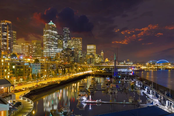 Seattle City Skyline på natten — Stockfoto