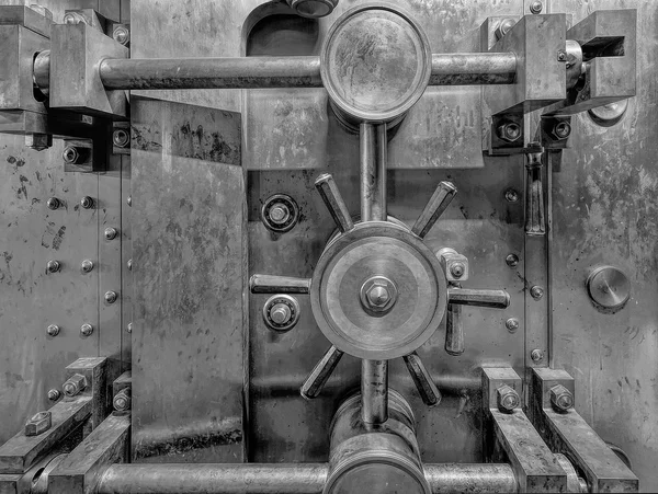 Old Bank Vault Black and White Closeup — Stock Photo, Image