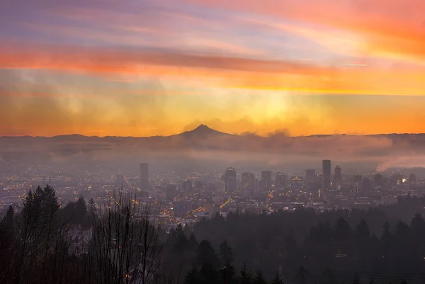 Portland Downtown Cityscape en Dawn — Foto de Stock