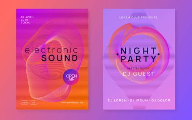 Mezuniyet partisi ilanı. Dijital konser afişi. Dinamik akışkan şekil ve çizgi. Mezuniyet partisi ilanı. Elektro dans müziği. Elektronik trans sesi. Kulüp DJ posteri. Tekno etkinliği.