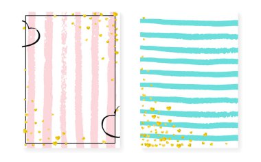 Noktalı altın pullar. Düğün ve düğün davetiyeleri konfeti ile hazırlandı. Dikey çizgili arka plan. Parti için geçmişe dönük altın parıltılı pullar, olay, tarih ilanını kaydet.