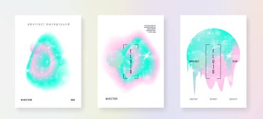 Tek boynuzlu at uçucusu. Kawaii gökkuşağı hologramı. Prenses holografik gradyanı. Neon evren bayrağı. Fantezi seti. Kız partisi davetiyesi için sihirli parıltıları, yıldızları ve bulanıklığı olan tek boynuzlu at ilanı..