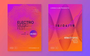 Kulüp broşürü. Dinamik gradyan şekil ve çizgi. Geometrik dergi seti. Neon Club broşürü. Elektro dans müziği. Trance parti DJ 'i. Elektronik ses festivali. Tekno olay posteri.