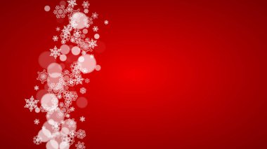 Kırmızı arka planda beyaz kar taneleri olan bir Noel sınırı. Noel Baba renkleri. Sezon satışları, afişler, davetiyeler, perakende satışlar için yatay Mutlu Noeller sınırı. Kar yağıyor. Soğuk kış geri geldi..