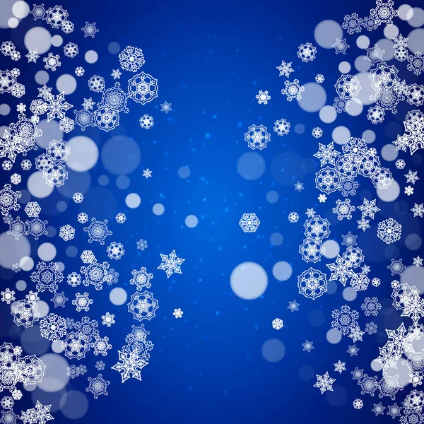輝く青い背景に新年の雪の結晶 冬のテーマ クリスマスと新年の雪片が降っています シーズン販売のために 特別オファー バナー カード パーティー招待状 チラシ 白い霜降りの雪 — ストックベクタ
