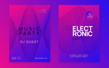 Tekno etkinlik. Dinamik gradyan şekil ve çizgi. Geometrik pankart seti. Neon tekno olay ilanı. Elektro dans müziği. Elektronik ses. Trans festivali posteri. Kulüp DJ partisi..