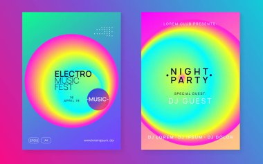 Müzik broşürü seti. Geometrik tekno konser broşürü. Akışkan holografik gradyan şekil ve çizgi. Elektronik ses. Gece dansı yaşam tarzı tatili. Yaz festivali ve müzik broşürü posteri..
