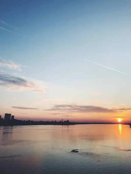 Кольорова Ландшафтна Фотографія Заходу Сонця — стокове фото