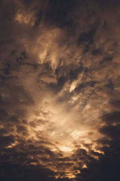 Neuvěřitelně Krásná Texturovaná Obloha Barevná Krajina Mraků Oranžové Obloze — Stock fotografie