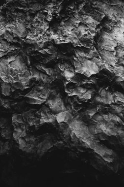 siyah ve beyaz taş dokusu, kayalar ve dağlar yakın çekim