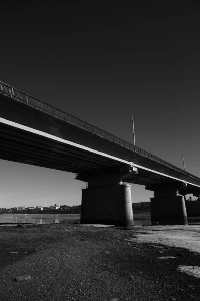 Pont Sur Rivière — Photo