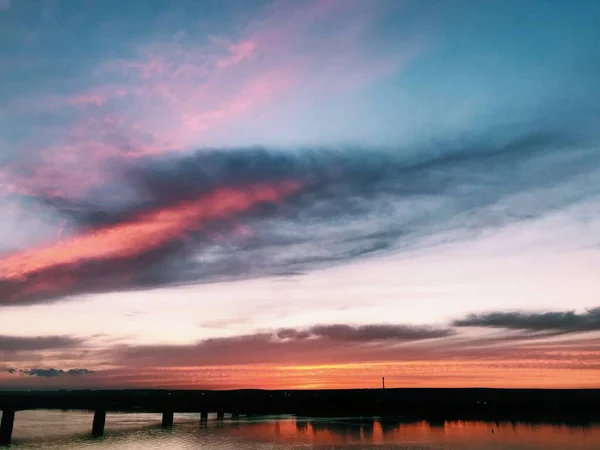 Zachte Kleurrijke Zonsondergang Zomer Hemel Achtergrond — Stockfoto