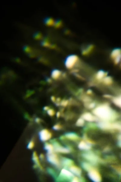 Abstrakte Grüne Bokeh Hintergrund Ein Spiel Von Licht Und Blendung — Stockfoto