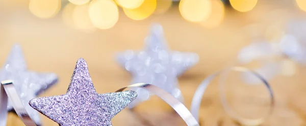 Kerstmis achtergrond met sterren en decoratie van Kerstmis — Stockfoto