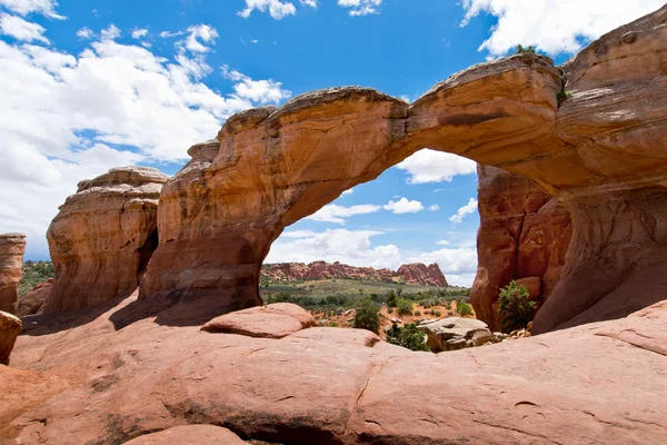 Arco roto en el Parque Nacional Arches, Utah; EE.UU. ; — Foto de Stock