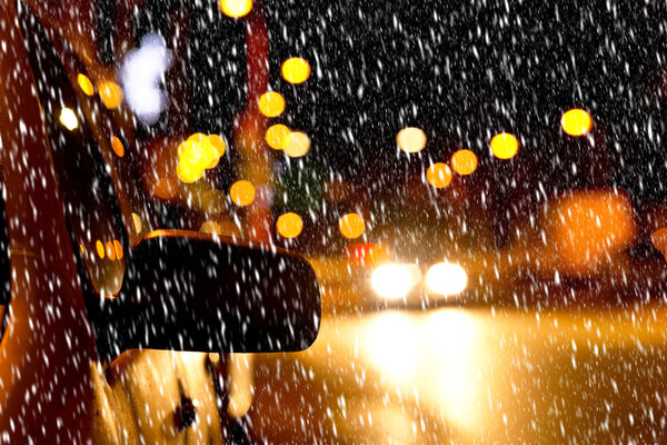 ночная улица зимой
