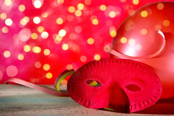 Carnival background with a eye mask — Stock Photo, Image