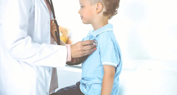 Happy Smiling Male Kid Patient Usual Medical Inspection Doctor Young — Fotografia de Stock
