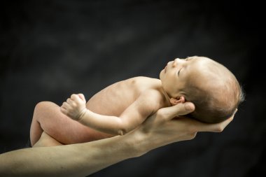 Babasının taraftan dinlenme bebek