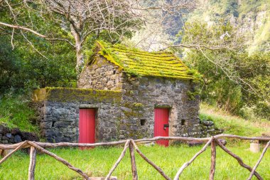 Sevimli, küçük binada Chao da Ribeira, Madeira